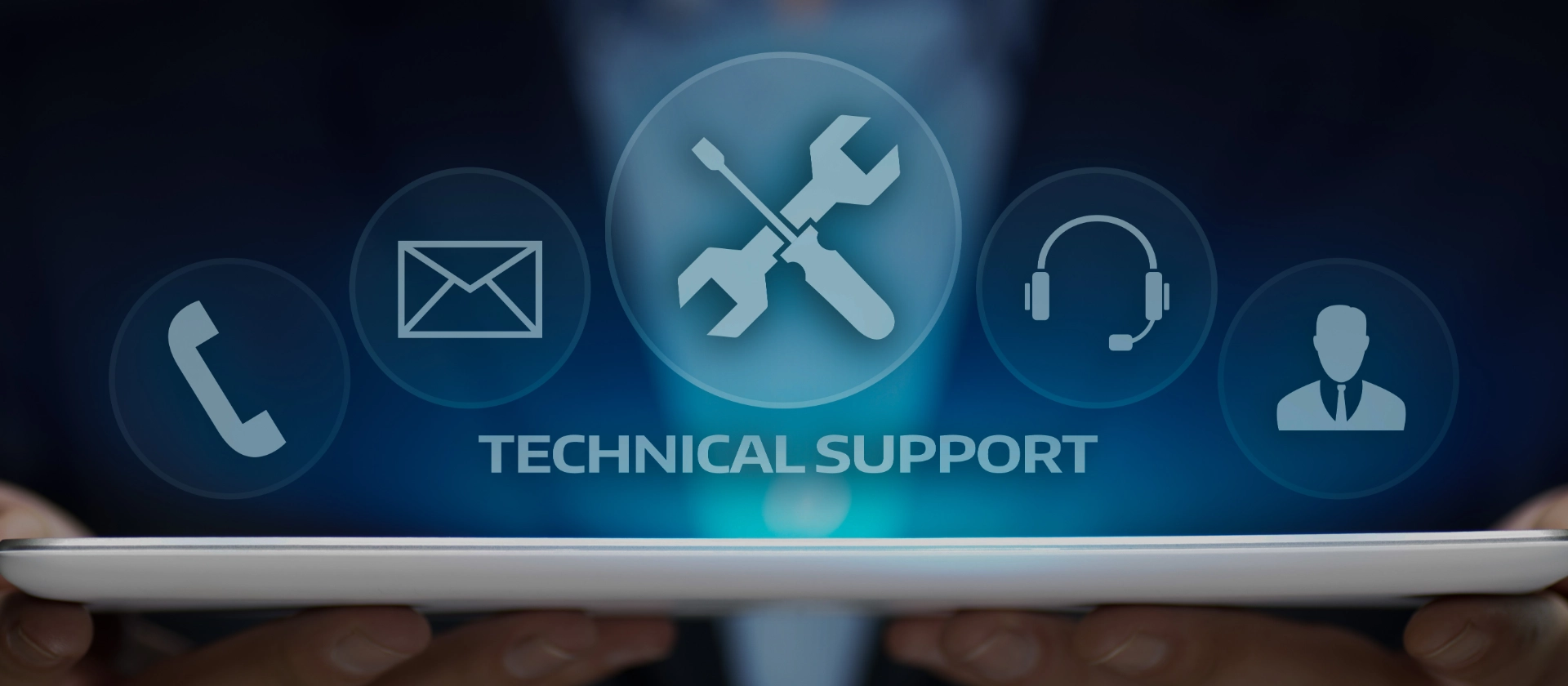 Sympbolbild für Technical Support mit Tablet und Schriftzug
